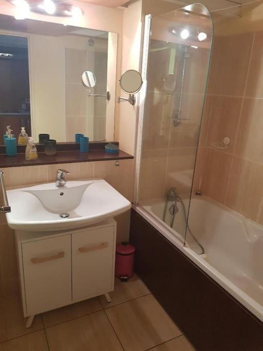 Appartement Residence Les Pieds Dans L'Eau Croisic Льо Кроази Екстериор снимка
